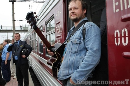 Благословення в добру путь,Антонич-фест, флеш-моб